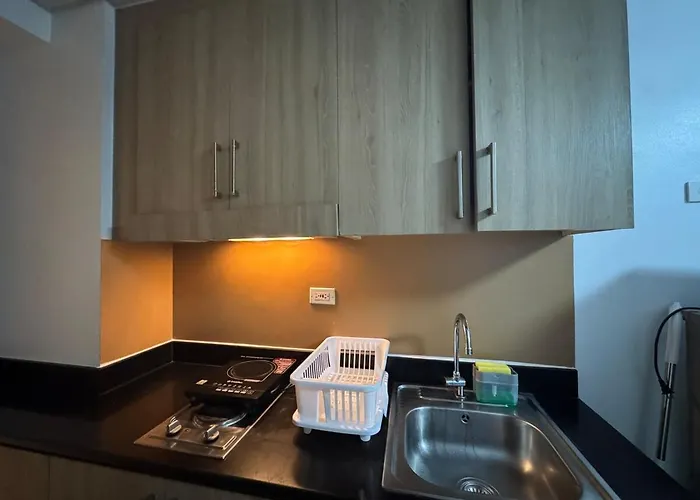 Shore Residences Near Airport Blueberry 2 Beds Pool View By Prime 628 Manila